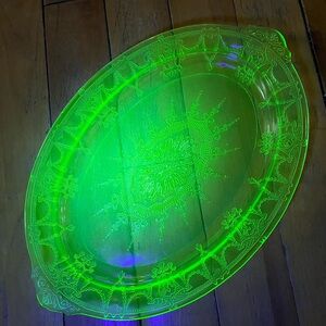 Vintage Uranium Glass Serving Platter - Neon Green